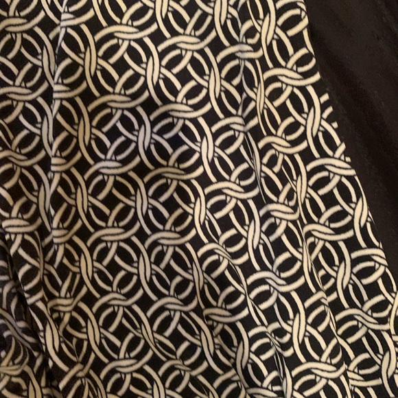 London Times Black Dress - Picture 4 of 4